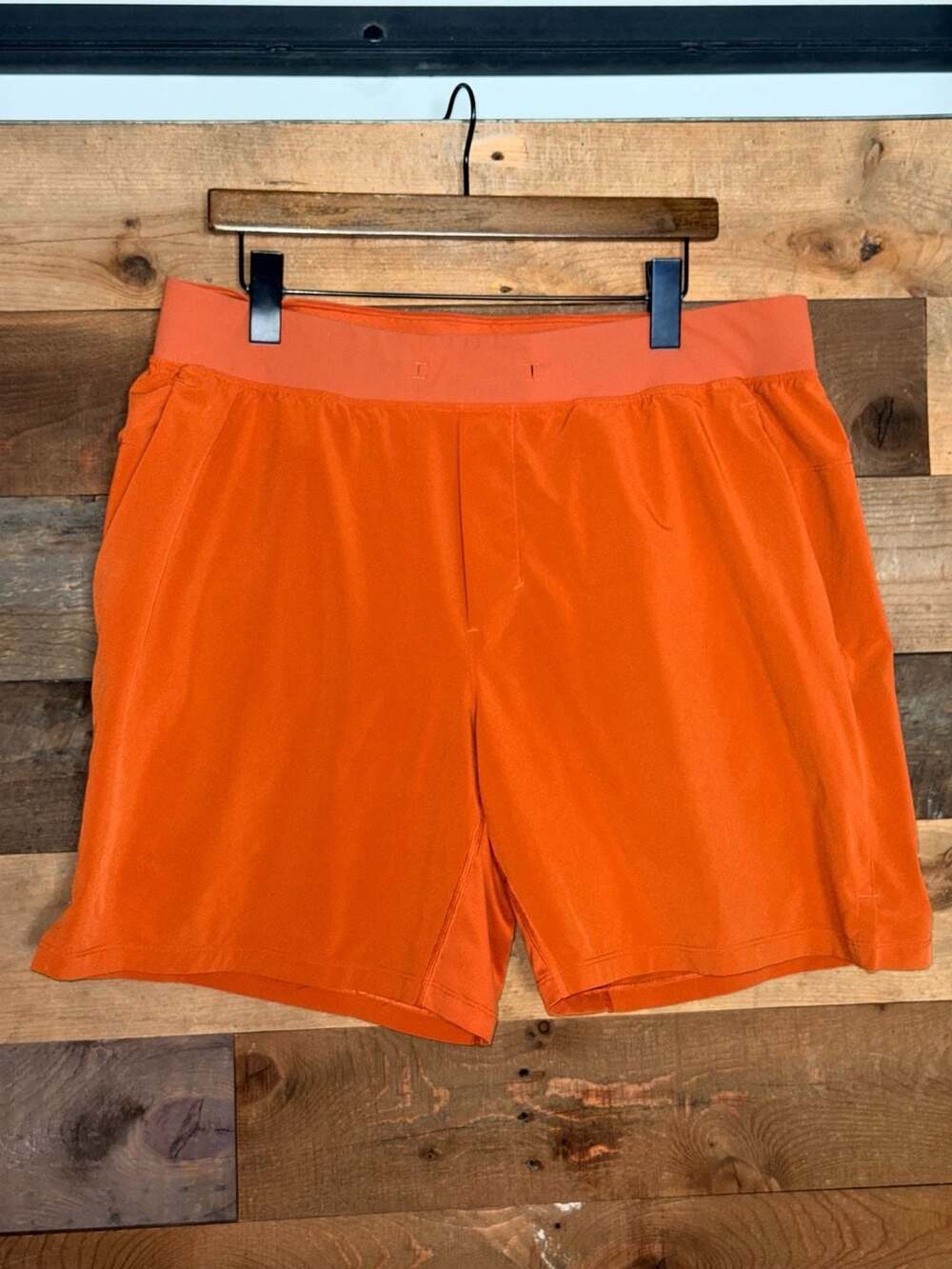 Lululemon License to Train Linerless Shorts XXL 0729